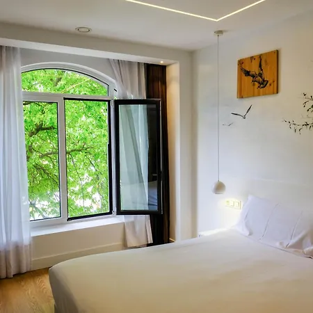 Boulevart Donostia Penzion San Sebastián