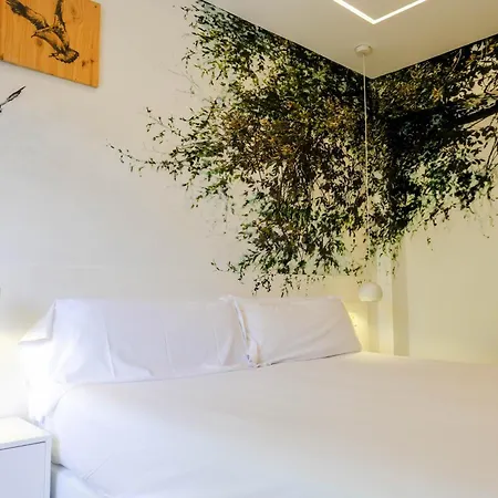 Boulevart Donostia Guest house 4*