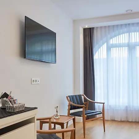 Boulevart Donostia Guest house San Sebastian