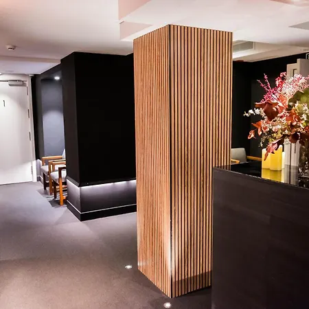 ブレバルト ドノスティア ゲストハウス サン・セバスティアン