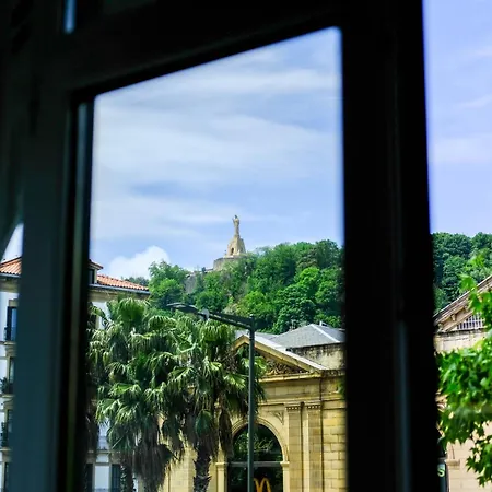 Гостьовий будинок Boulevart Donostia