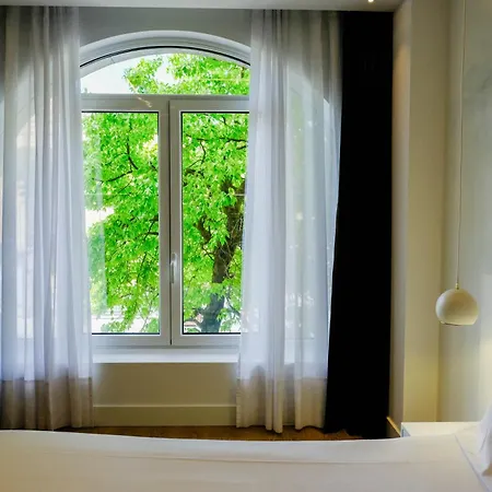 ブレバルト ドノスティア ゲストハウス サン・セバスティアン